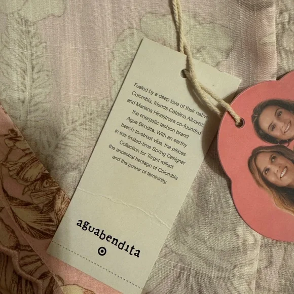 Aguabendita Plus Size Floral Romper 2x - Picture 5 of 5